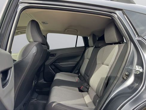 Used 2024 Subaru Crosstrek 2.0i Premium image 13