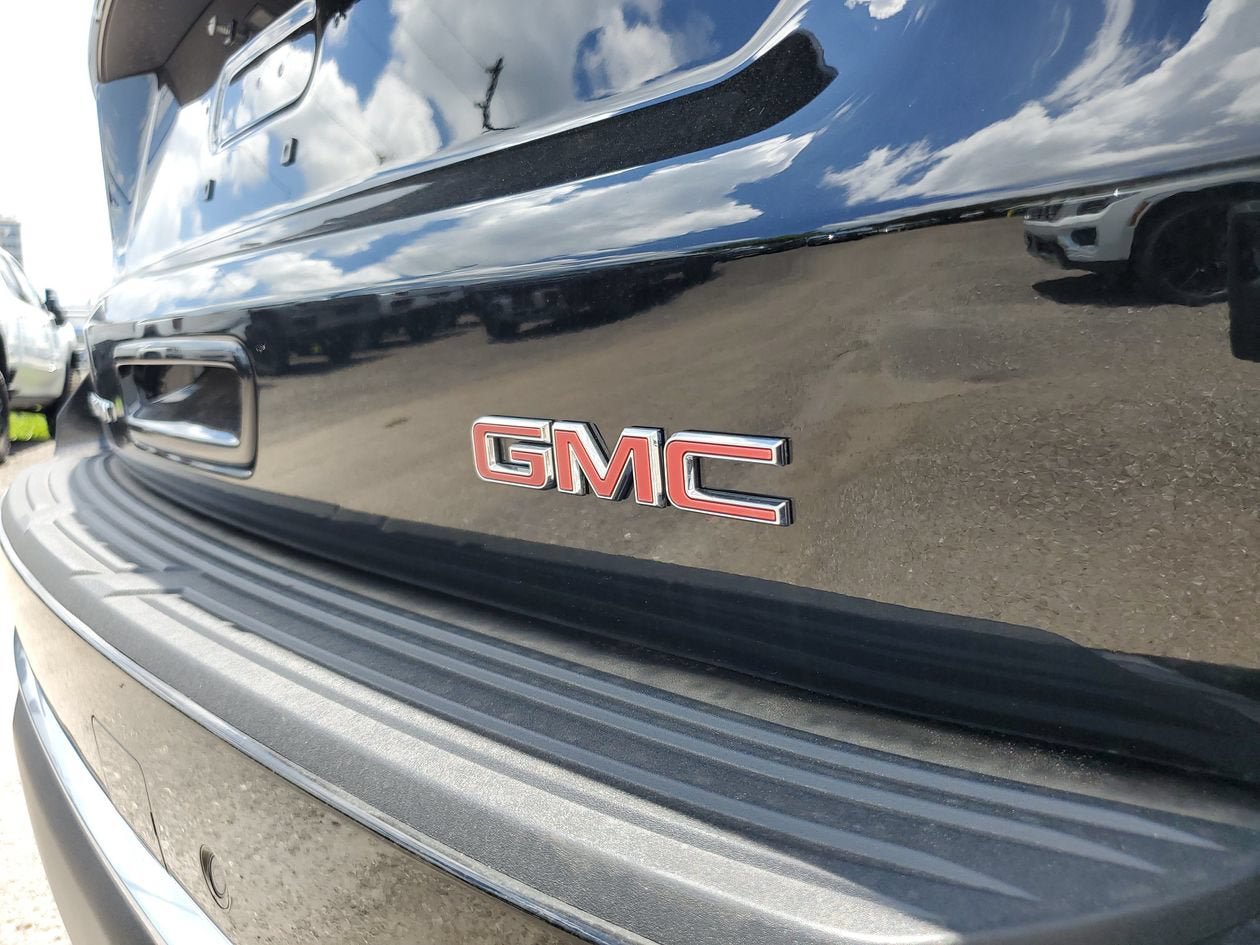 New 2026 GMC Yukon Denali RWD image 7