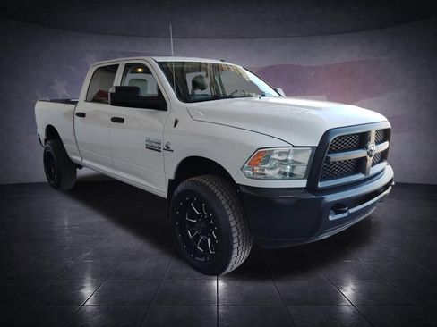 Used 2018 RAM 2500 Tradesman w/ Cold Weather Group AWD/4WD image 7