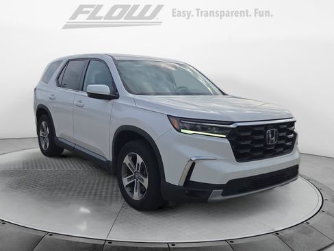Certified 2025 Honda Pilot EX-L image 1