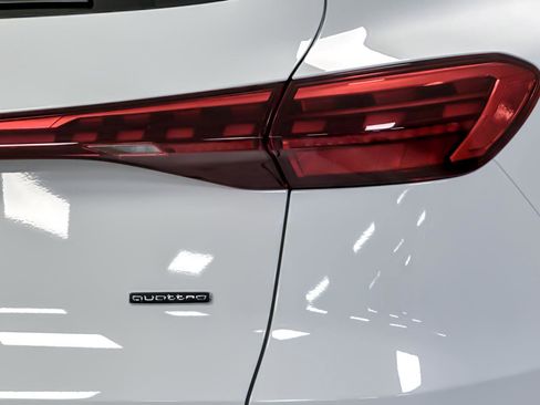 Certified 2025 Audi Q5 Premium Plus w/ Premium Plus image 27