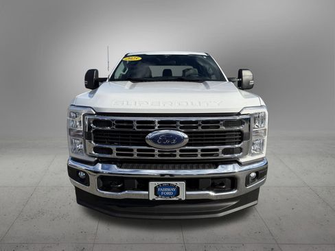 Used 2025 Ford F250 XLT image 7