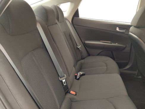 Used 2020 Kia Optima LX FWD image 19