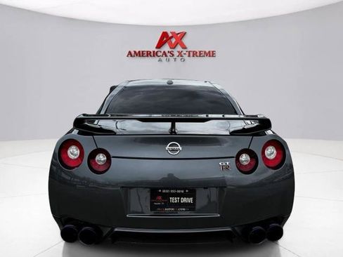 Used 2013 Nissan GT-R Premium AWD/4WD image 5
