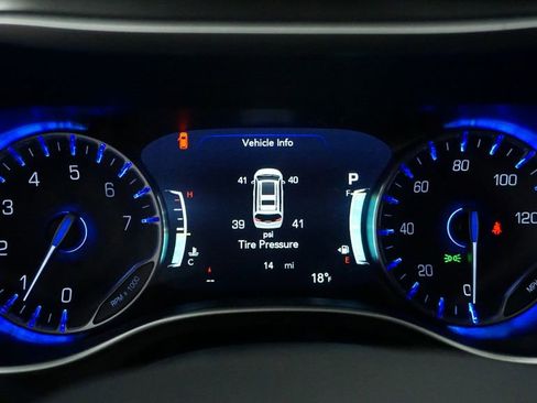 New 2026 Chrysler Voyager LX image 40