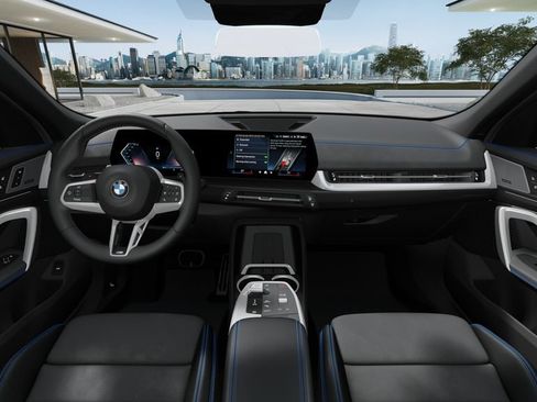 New 2026 BMW X2 xDrive28i w/ M Sport Package AWD/4WD image 10