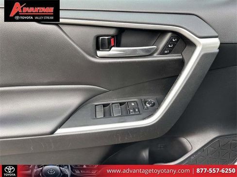 Certified 2021 Toyota RAV4 XLE Premium image 18