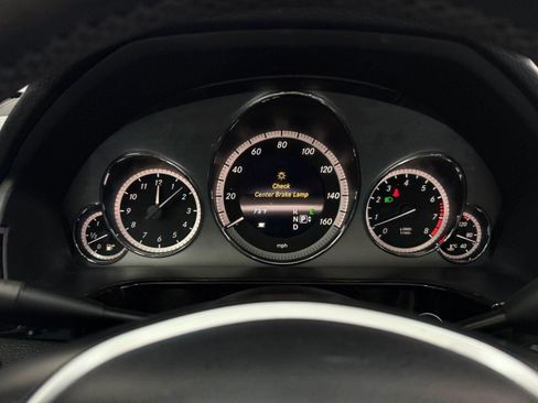 Used 2013 Mercedes-Benz E 350 Sedan image 17
