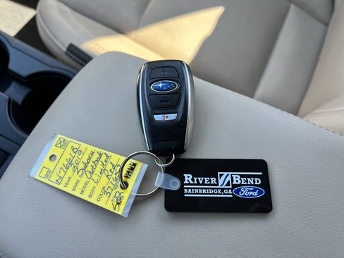 Used 2019 Subaru Outback 2.5i Limited image 35