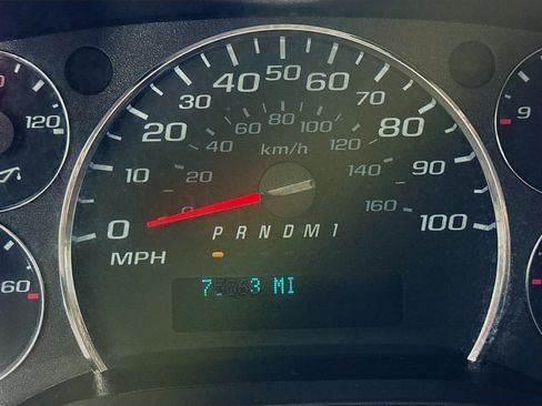 Used 2021 Chevrolet Express 2500 RWD image 14