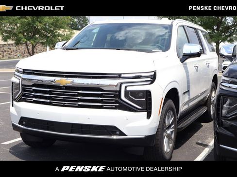 New 2025 Chevrolet Suburban Premier image 1
