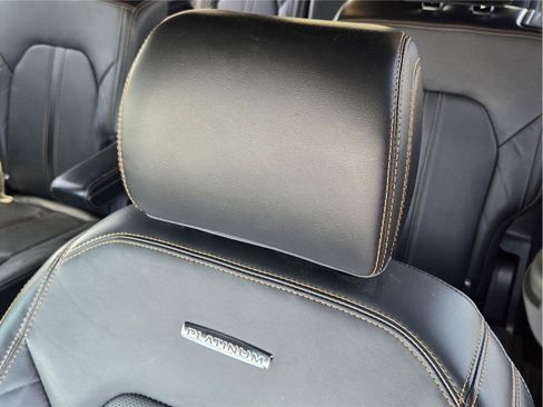 Used 2023 Ford Expedition Max Platinum AWD/4WD image 30