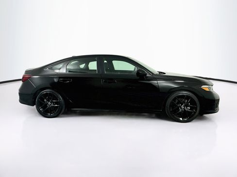 Used 2025 Honda Civic Sport image 10