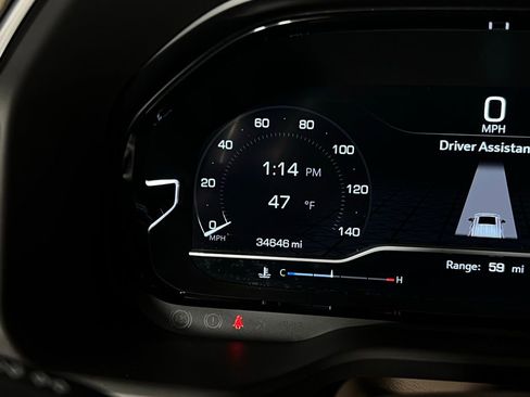 Used 2022 GMC Yukon Denali w/ Max Trailering Package image 23