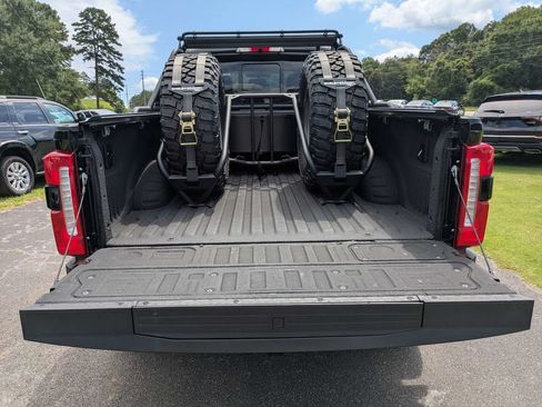 Used 2024 Ford F250 Lariat w/ Lariat Ultimate Package AWD/4WD image 13