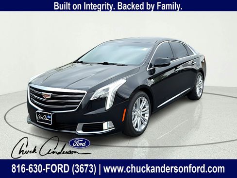 Used 2019 Cadillac XTS Luxury FWD image 1