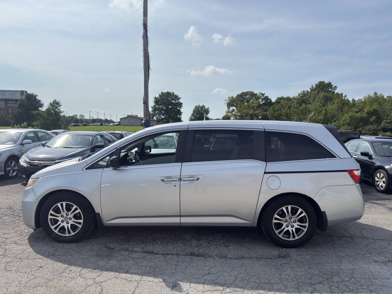 Used 2011 Honda Odyssey EX image 3