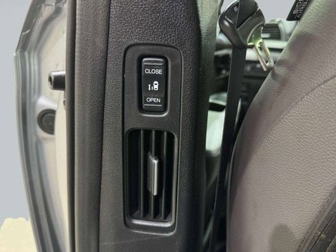 Used 2023 Honda Odyssey Touring image 70