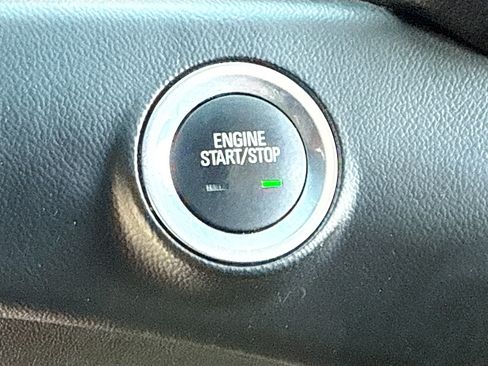 Used 2021 GMC Terrain SLT AWD/4WD image 9