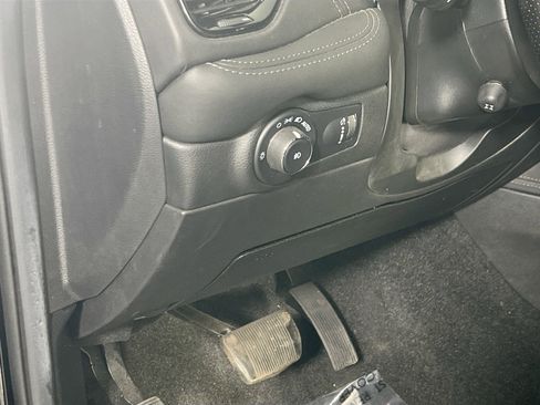 Used 2022 Dodge Durango GT image 10