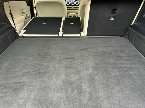 Certified 2025 Mercedes-Benz GLB 250 image 14