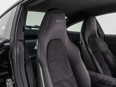 Used 2015 Porsche 911 GT3 RWD image 43