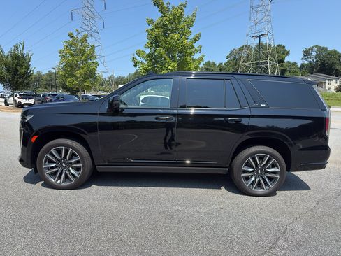 Used 2023 Cadillac Escalade Sport w/ Touring Package AWD/4WD image 5