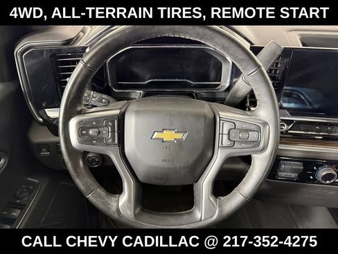 Used 2024 Chevrolet Silverado 1500 LT image 14