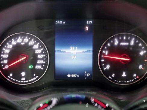 Used 2025 Mercedes-Benz Sprinter 2500 image 16