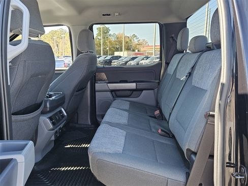 Used 2022 Ford F150 XLT w/ Equipment Group 302A High image 4