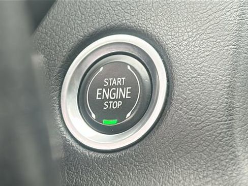 Used 2021 Cadillac XT4 Sport image 30