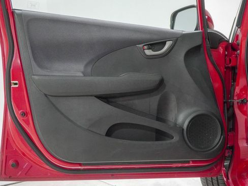 Used 2013 Honda Fit image 18