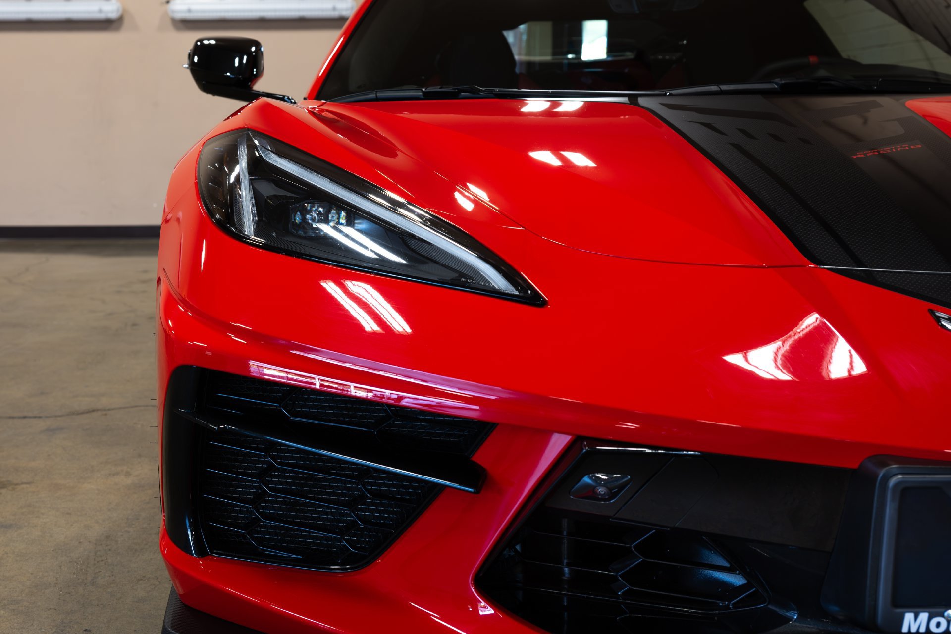 Used 2025 Chevrolet Corvette Stingray Premium Cpe w/ Z51 Performance Package RWD image 27