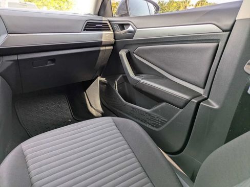 Certified 2023 Volkswagen Jetta S FWD image 18