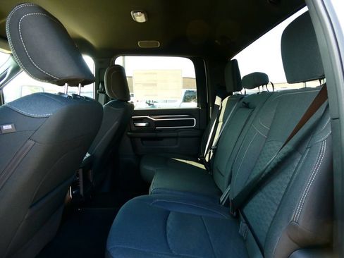 New 2026 RAM 2500 Big Horn AWD/4WD image 14