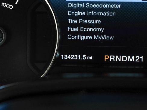 Used 2017 Ford F150 Lariat RWD image 18