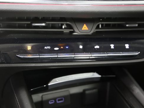 Certified 2024 Buick Envision Preferred image 8