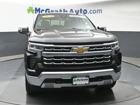 Used 2024 Chevrolet Silverado 1500 LTZ w/ LTZ Premium Package AWD/4WD image 5