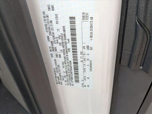 New 2026 Ford Transit 250 148 Medium Roof w/ Load Area Protection Package image 17