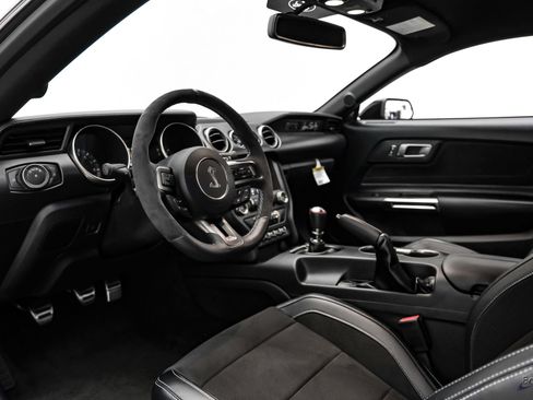 Used 2015 Ford Mustang Shelby GT350 RWD image 34