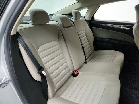 Used 2019 Ford Fusion S image 28