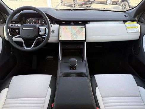 New 2026 Land Rover Discovery Sport Landmark AWD/4WD image 13