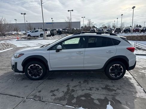 Used 2023 Subaru Crosstrek 2.0i Premium w/ Popular Package #3 image 32