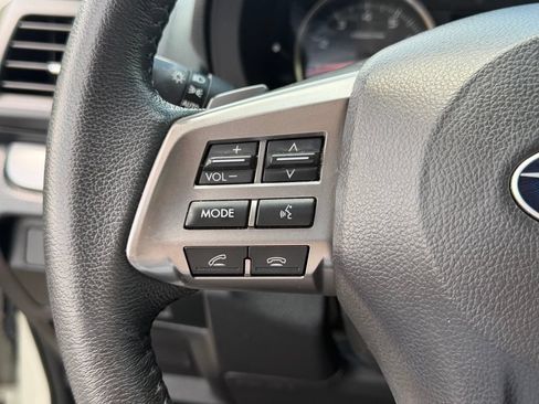 Used 2014 Subaru Crosstrek 2.0i Limited AWD/4WD image 18