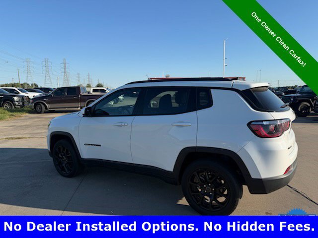 Used 2025 Jeep Compass Latitude w/ Convenience Group AWD/4WD image 5