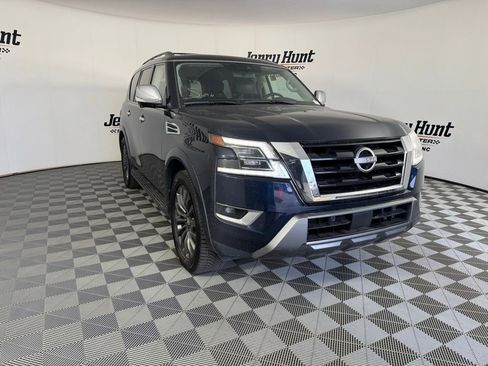 Used 2023 Nissan Armada Platinum w/ Captain's Chairs Package image 7