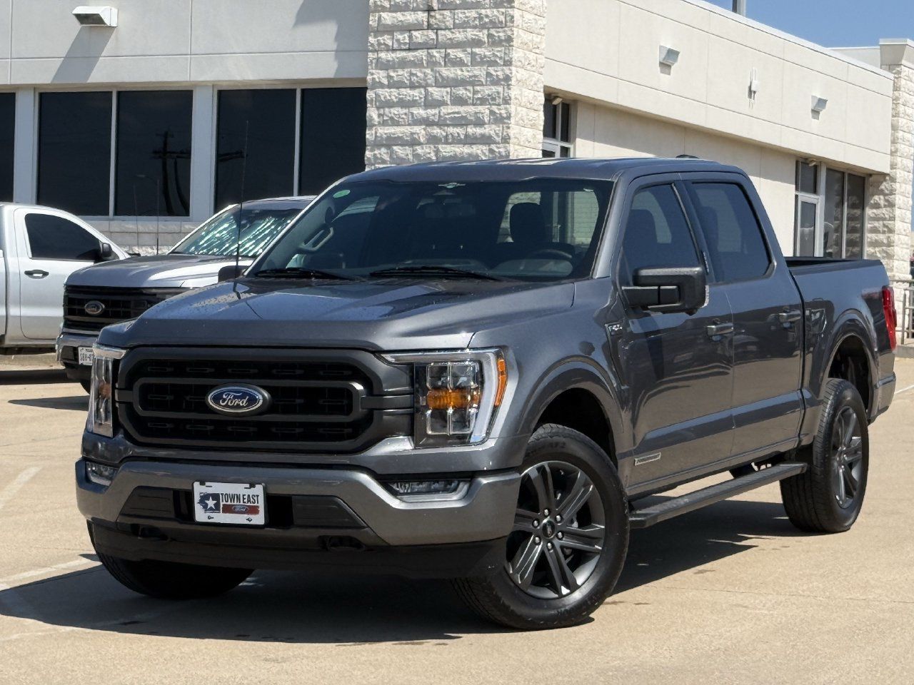 Used 2023 Ford F150 XLT w/ Equipment Group 302A High AWD/4WD image 2