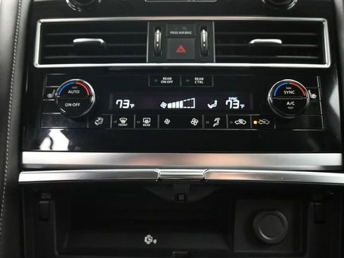 Used 2024 INFINITI QX80 Luxe image 18