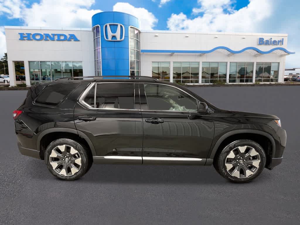 New 2026 Honda Pilot Touring image 8