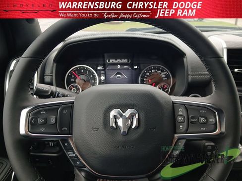 New 2026 RAM 1500 Laramie w/ Sport Appearance Package AWD/4WD image 17